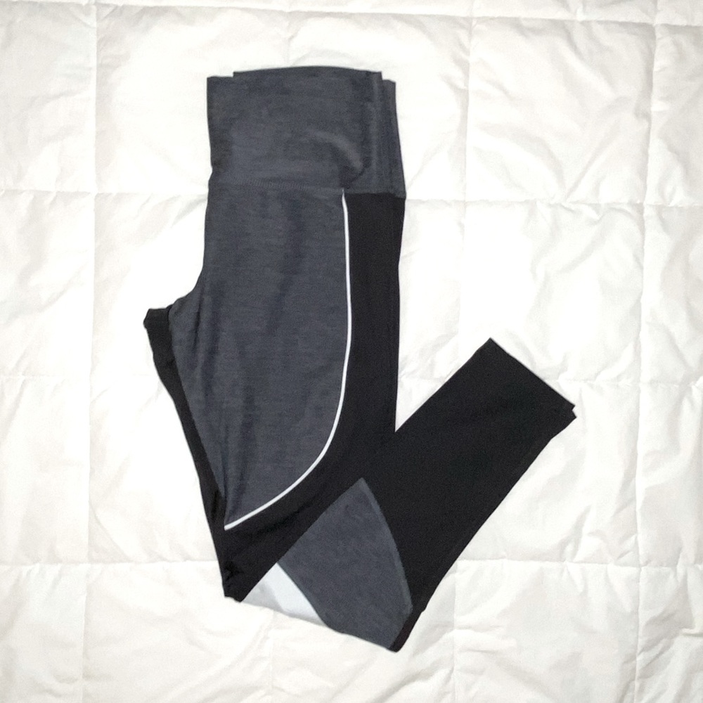 PINK Ultimate High Waist Leggings